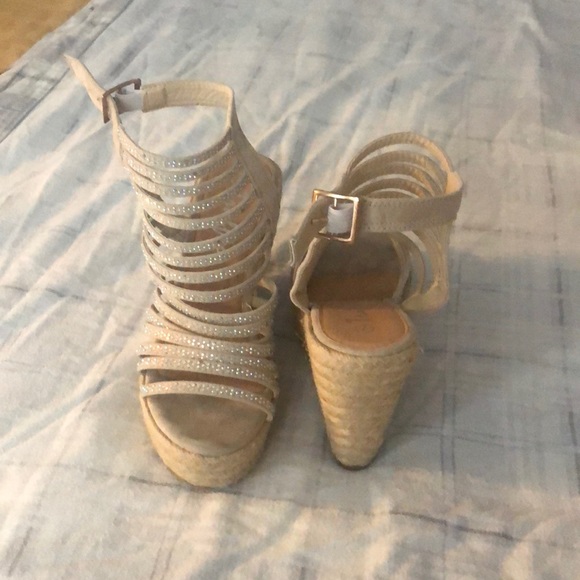 Fun wedges - Picture 3 of 4